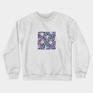 traditional oriental flower and bird ornament Crewneck Sweatshirt